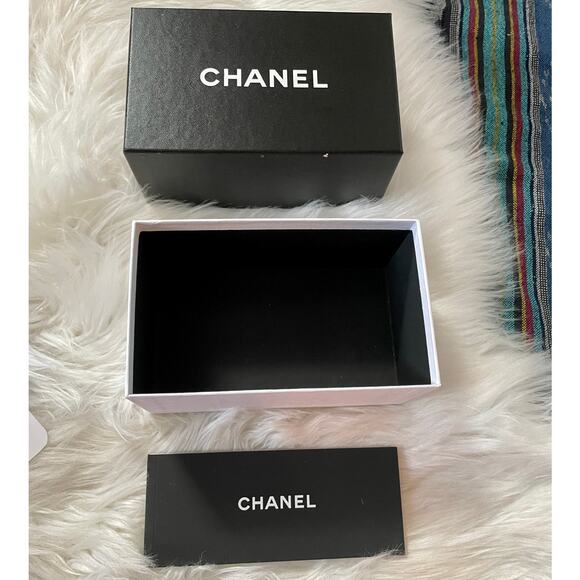 Chanel Sunglasses Empty box case booklet decor Replacement - Picture 1 of 8